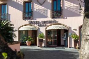 Hotel Regent - In pieno Centro San Benedetto Del Tronto